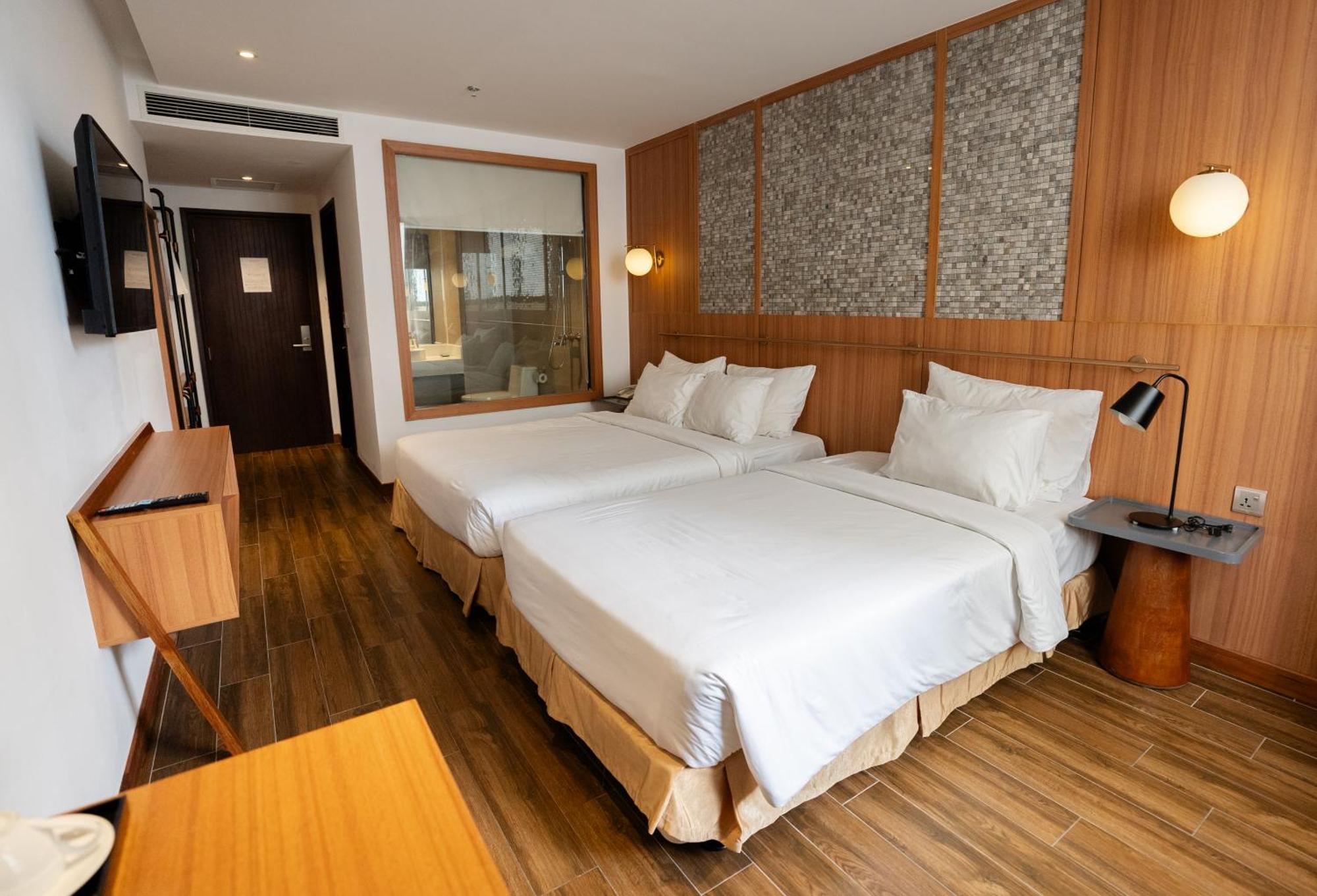 Majestic Premium Hotel Nha Trang Esterno foto