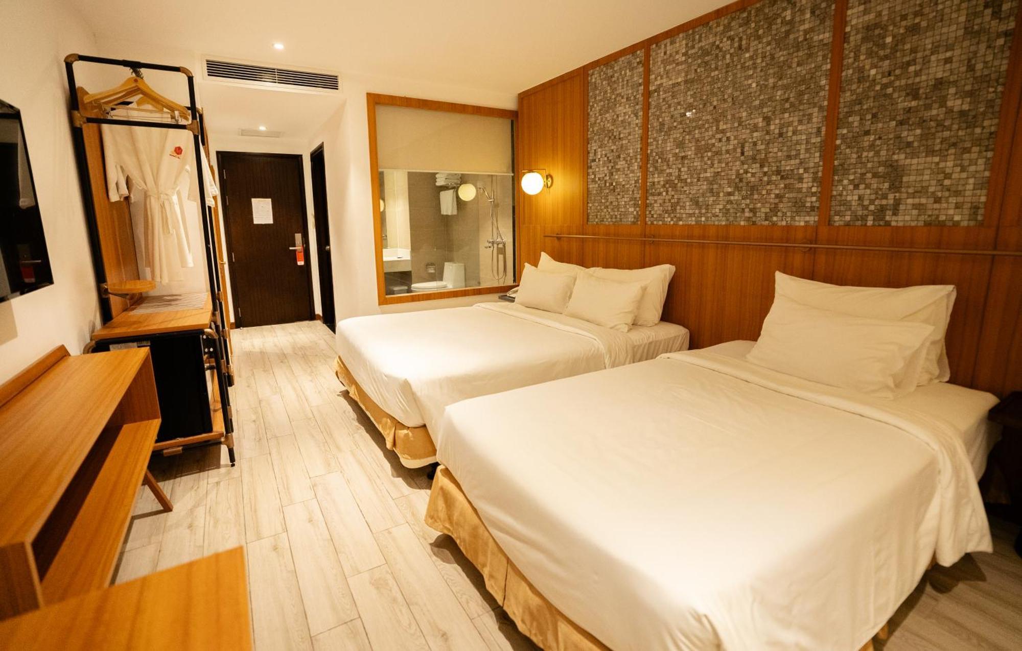 Majestic Premium Hotel Nha Trang Esterno foto