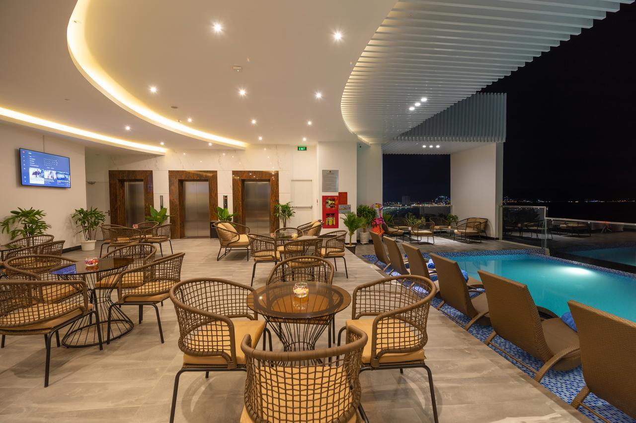 Majestic Premium Hotel Nha Trang Esterno foto